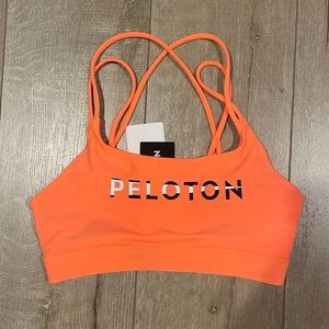NWT Peloton sports bra!!